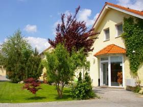 Ubytovacie zariadenie Penzi�n RUSTICA - garni